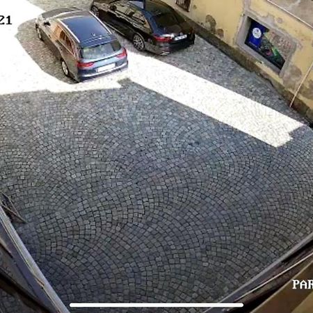 Luxusni Velky Apartman S Terasou V Centru Litomysle Exterior foto