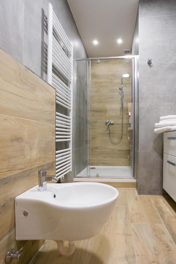 Luxusni Velky Apartman S Terasou V Centru Litomysle Exterior foto